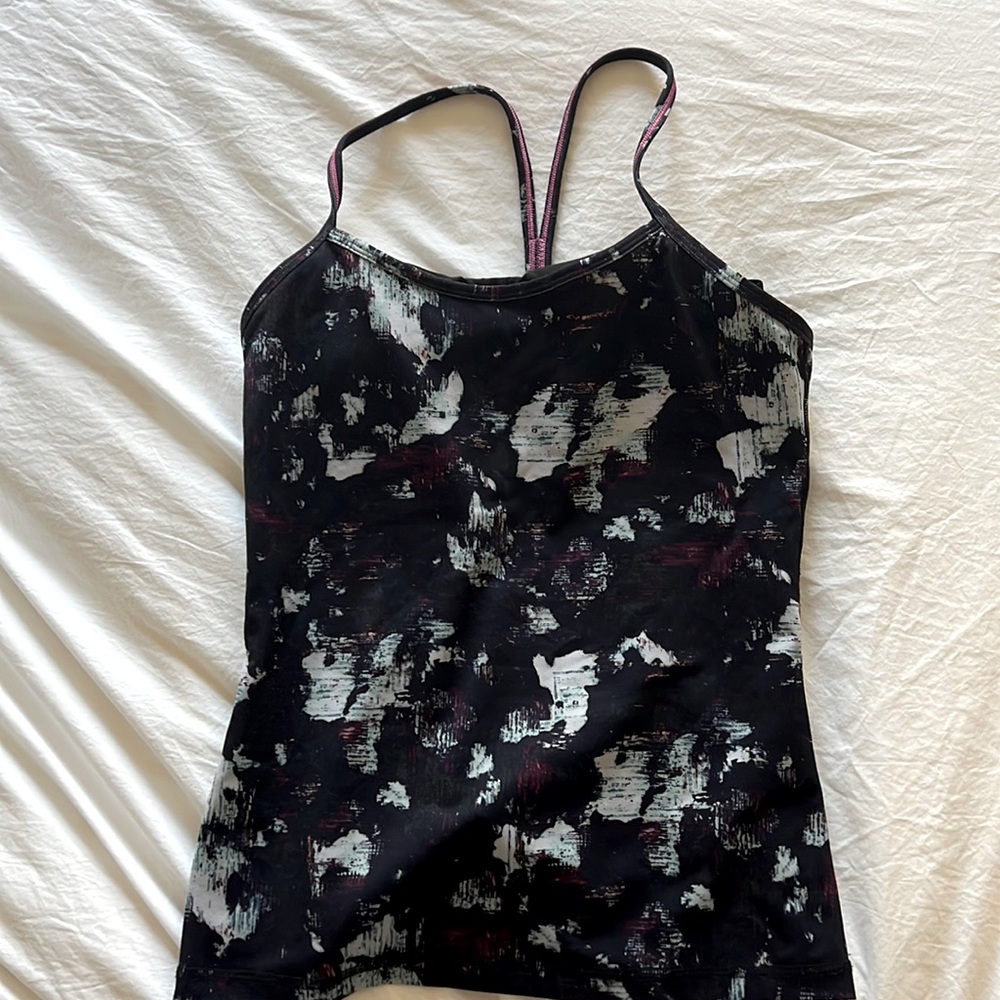 Lulu Lemon Power Y Tank